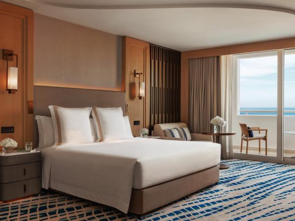 Jumeirah Beach Hotel Dubai : photo 4 de la chambre hébergement club avec balcon - côté océan