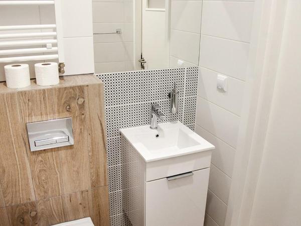 Dom Pracy Twórczej Politechniki Morskiej w Szczecinie : photo 1 de la chambre chambre quadruple premium