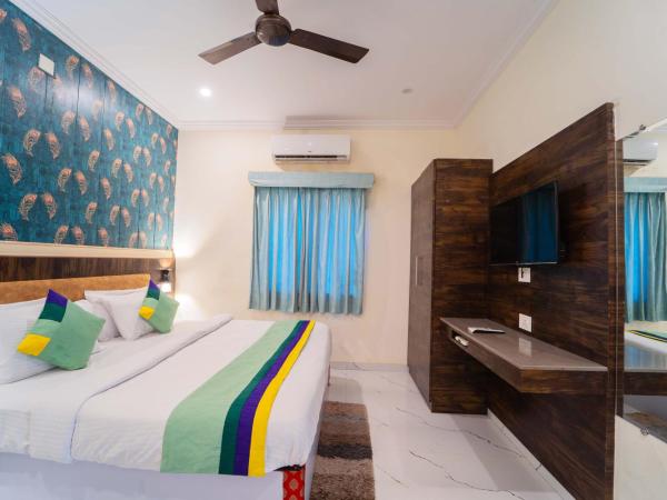 Treebo The Aravali Getaway : photo 3 de la chambre chambre double standard