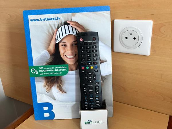 Brit Hotel Confort Montauban : photo 4 de la chambre hébergement - soirée Étape vrp