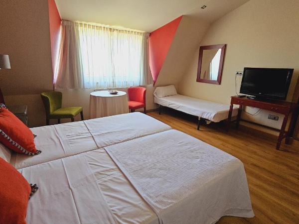 Hotel Mataleñas : photo 2 de la chambre chambre triple