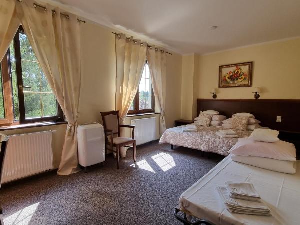 Hotel Bończa : photo 1 de la chambre chambre double deluxe (2 adultes + 1 enfant)