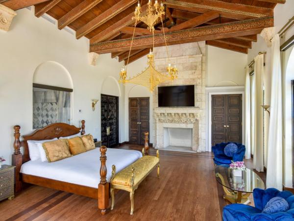 The Villa Casa Casuarina : photo 2 de la chambre suite lit king-size