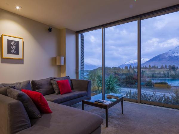 Swiss-Belsuites Pounamu Queenstown : photo 5 de la chambre suite 2 chambres avec 2 salles de bains - vue sur lac