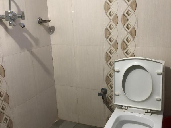 Goodday Backpackers : photo 2 de la chambre chambre double ou lits jumeaux - vue sur jardin