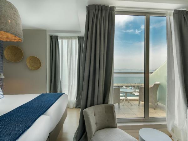 Vincci Puertochico : photo 2 de la chambre chambre double avec terrasse - vue sur mer