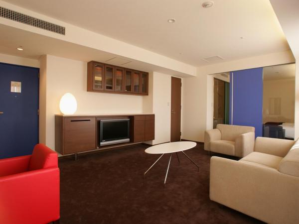 Oriental Hotel Hiroshima : photo 3 de la chambre executive suite twin room high floor 50㎡ - non-smoking