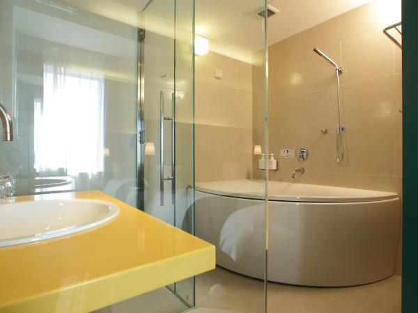 Oriental Hotel Hiroshima : photo 7 de la chambre executive suite twin room high floor 50㎡ - non-smoking