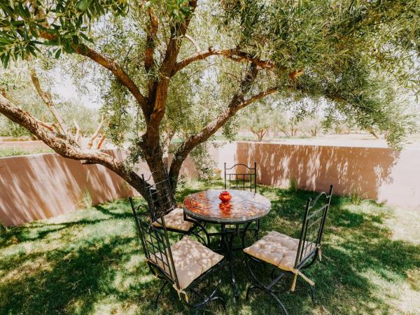 Hotel & Spa La Ferme El Dar : photo 5 de la chambre chambre quadruple avec terrasse
