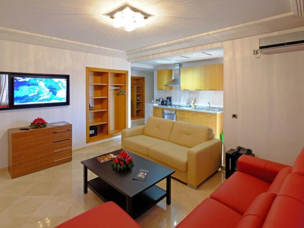 Appart Hôtel Mouna : photo 2 de la chambre appartement avec balcon