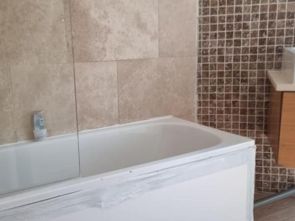 King's Cross Road Private Rooms : photo 5 de la chambre chambre quadruple avec balcon