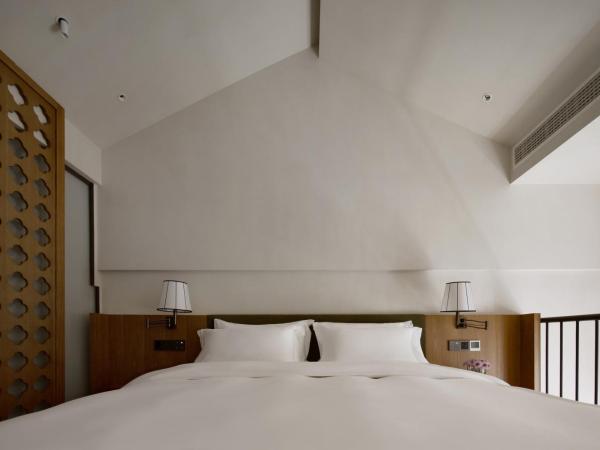 Vintage Attic Hotel of Chongqing : photo 8 de la chambre suite en duplex