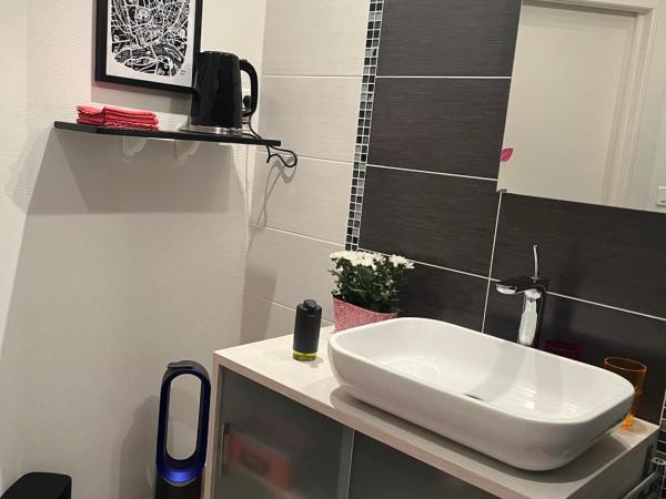 Chambre d'hôtes Le Cadran des Chauvelles : photo 7 de la chambre suite