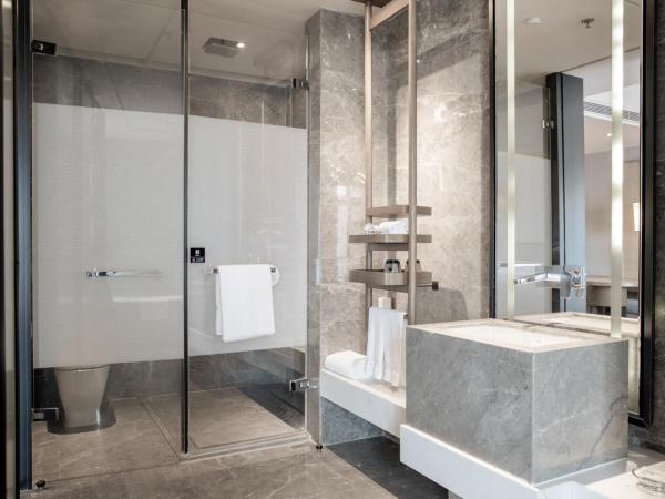 Chongqing Marriott Hotel : photo 2 de la chambre chambre double deluxe - vue sur ville