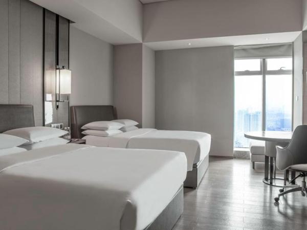 Chongqing Marriott Hotel : photo 1 de la chambre chambre lits jumeaux deluxe - vue sur ville