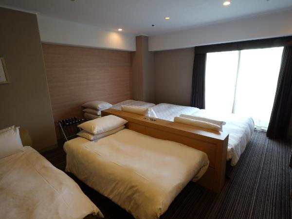Grand Prince Hotel Shin Takanawa : photo 1 de la chambre chambre lit jumeaux standard d'angle - non-fumeurs