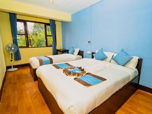 Rest Up Kathmandu Hostel : photo 4 de la chambre chambre familiale