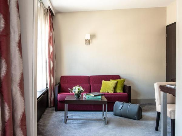 Sofitel Strasbourg Grande Ile : photo 3 de la chambre suite lit king-size junior avec coin salon