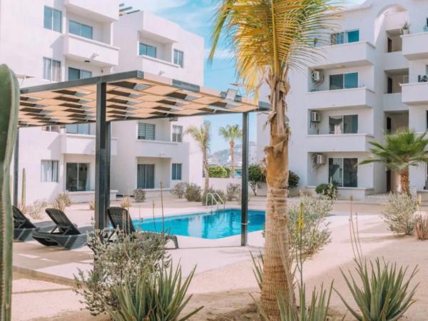 Ocean Condo in the center of Cabo San Lucas : photo 2 de la chambre appartement