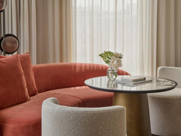 Koenigshof, a Luxury Collection Hotel, Munich : photo 6 de la chambre grande suite junior lit king-size