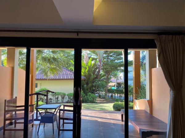 Koh Chang Bailan Beach Resort : photo 7 de la chambre chambre junior - lits jumeaux