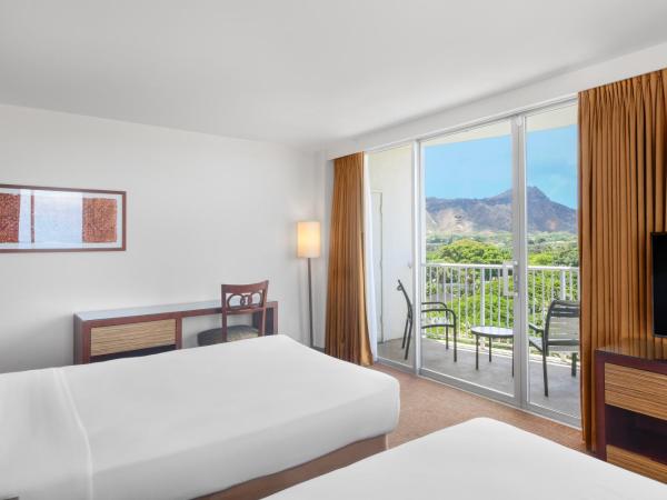 Park Shore Waikiki : photo 3 de la chambre hébergement d’angle 2 lits doubles - côté océan