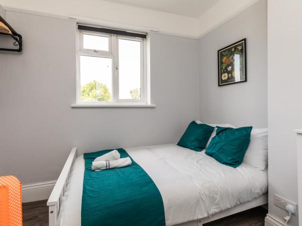 Dove Court Travel Lodge 2 - First Floor Ensuite : photo 3 de la chambre chambre double avec salle de bains privative