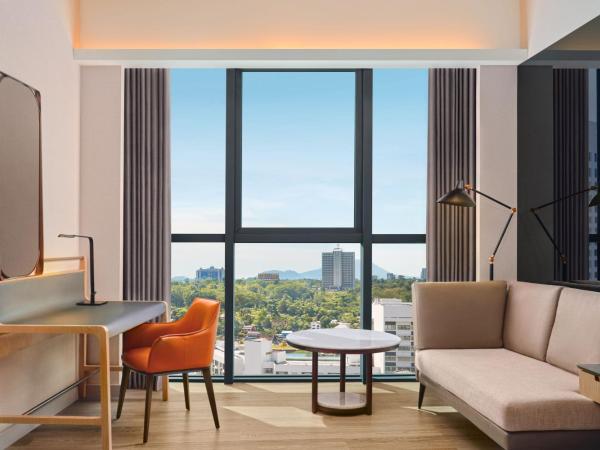 Sheraton Kuching Hotel : photo 4 de la chambre chambre lit king-size deluxe