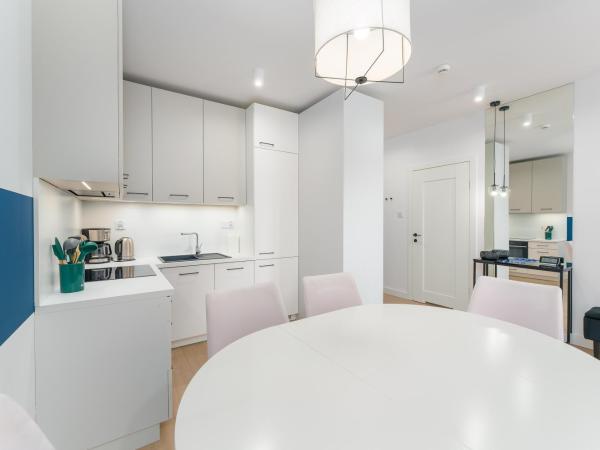 FARO Apartamenty Polanki Aqua free parking 4 baseny : photo 1 de la chambre appartement 2 chambres deluxe avec balcon