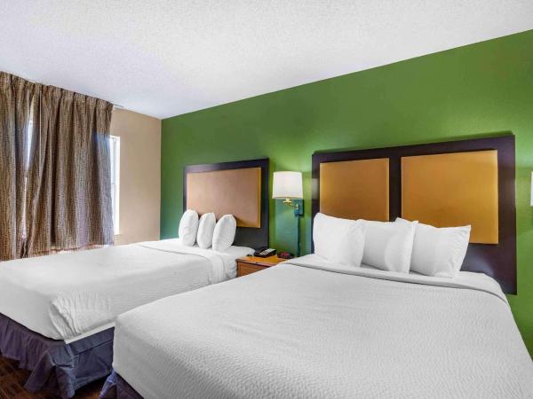 Extended Stay America Select Suites - Tampa - North Airport : photo 2 de la chambre studio avec 2 lits doubles - non-fumeurs