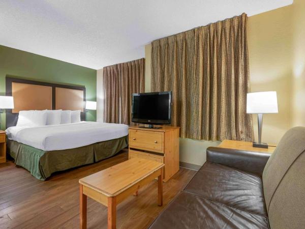 Extended Stay America Select Suites - Jacksonville - Baymeadows : photo 3 de la chambre studio de luxe avec 1 lit king-size - non-fumeurs
