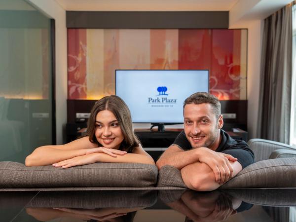 Park Plaza Bangkok Soi 18 : photo 7 de la chambre suite junior