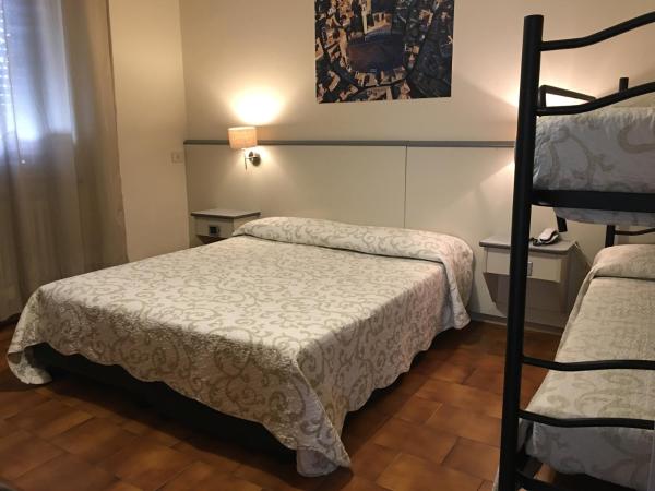 Hotel Ai Tufi : photo 2 de la chambre chambre quadruple classique