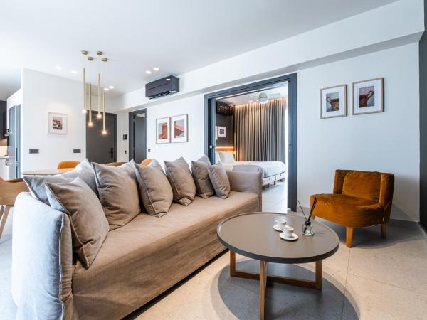 Porta Suites : photo 9 de la chambre suite premium avec jacuzzi extérieur - vue sur mer