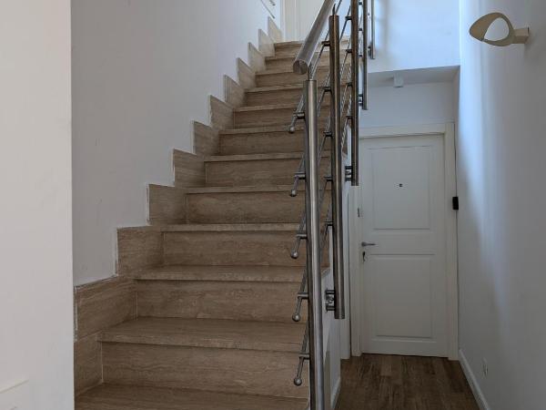 Cosmopolitan Central Rooms : photo 3 de la chambre chambre familiale avec balcon