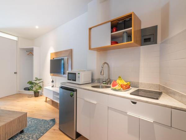 Quiet Stylish Studio, Smart Tv, Six Flags 1k : photo 1 de la chambre appartement