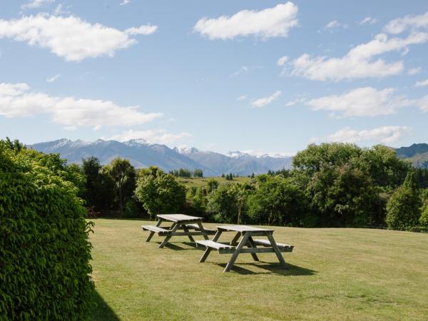 Wanaka Top 10 Holiday Park : photo 10 de la chambre studio en motel (2 adultes)