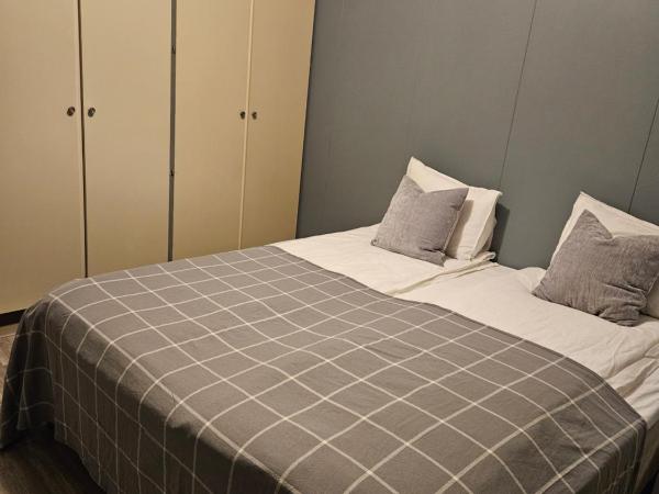 Leilighet Vingnes : photo 4 de la chambre chambre double