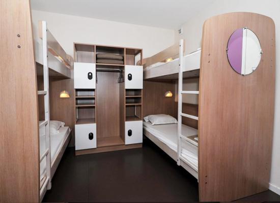Auberge de jeunesse Rochefort : photo 1 de la chambre dortoir pour femmes 4 lits
