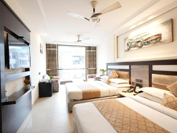 THE SINGH EMPIRE, New Delhi : photo 2 de la chambre suite familiale avec navette aéroport