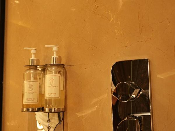 THE SINGH EMPIRE, New Delhi : photo 6 de la chambre chambre lit king-size exécutive