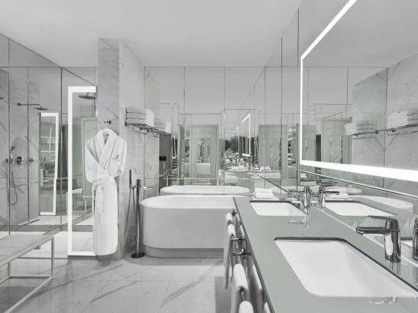 The Ritz-Carlton, Istanbul at the Bosphorus : photo 9 de la chambre suite istanbul avec accès au salon club