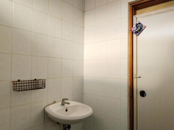 Griya Cempaka Baru At-Taqwa Syariah : photo 10 de la chambre chambre simple standard