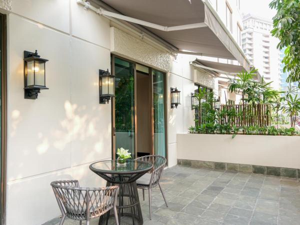 AYANA Midplaza JAKARTA : photo 5 de la chambre suite avec terrasse