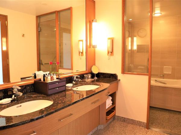 Imperial Hotel Tokyo : photo 2 de la chambre suite d'angle lits jumeaux avec vue sur le parc