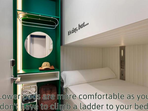 COEO Pod Hostel - Part of COEO Experience : photo 1 de la chambre capsule simple niveau inférieur