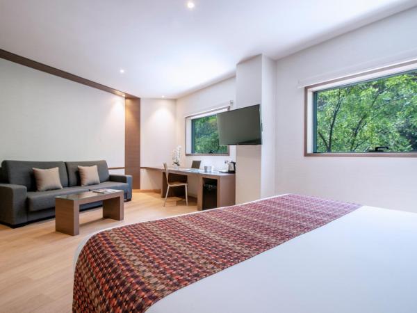 Hotel Granada by Pierre & Vacances : photo 1 de la chambre suite junior