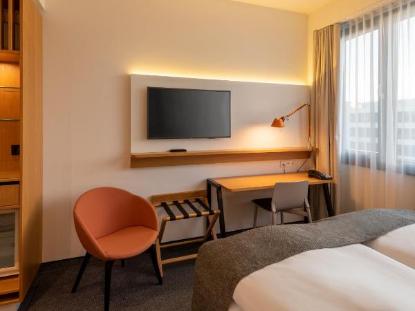 Holiday Inn Munich - Leuchtenbergring, an IHG Hotel : photo 1 de la chambre chambre standard lit queen-size