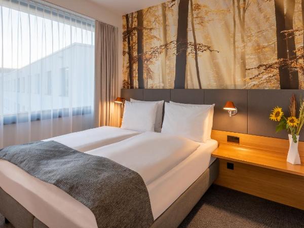 Holiday Inn Munich - Leuchtenbergring, an IHG Hotel : photo 3 de la chambre chambre standard lit queen-size