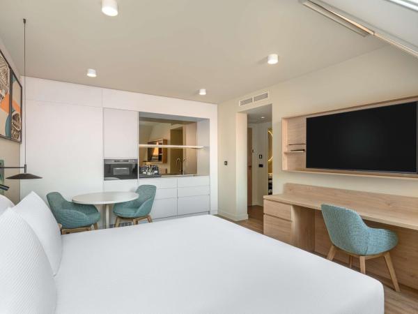 Hilton Garden Inn Debrecen City Center : photo 2 de la chambre studio lit king-size